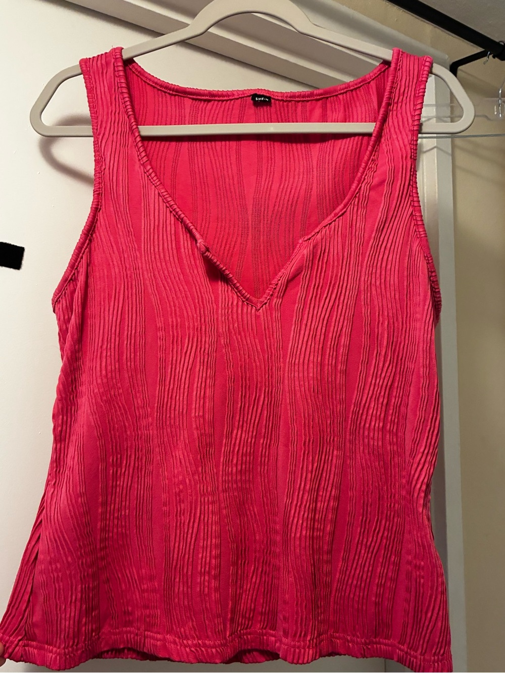 Ruffled Patterned Hot Pink V Neck Tank Top